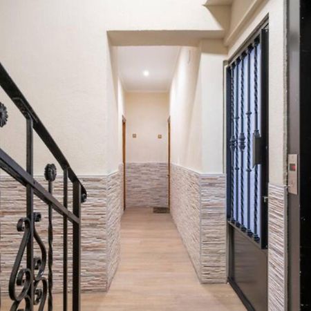 Bedroom Madrid City Center ภายนอก รูปภาพ