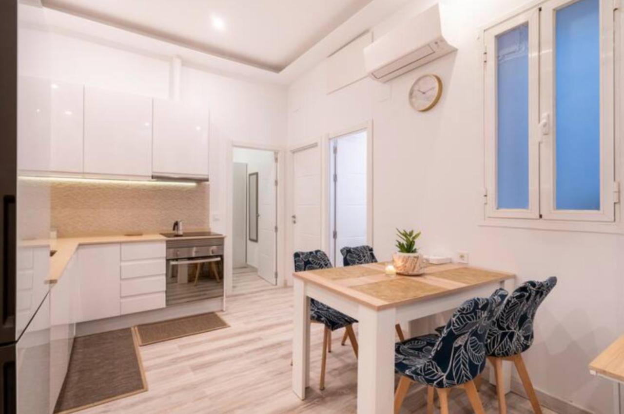 Bedroom Madrid City Center ภายนอก รูปภาพ