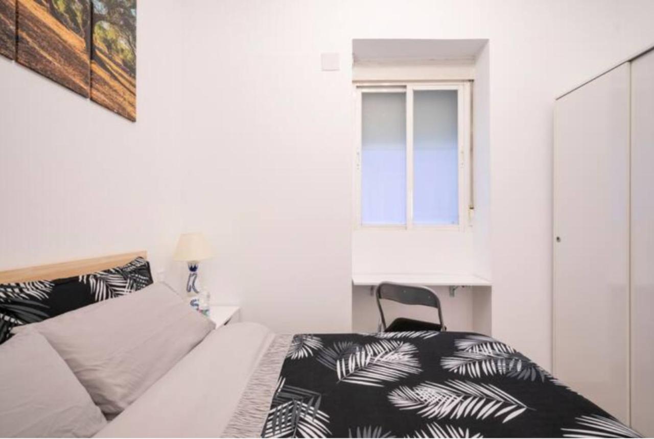 Bedroom Madrid City Center ภายนอก รูปภาพ